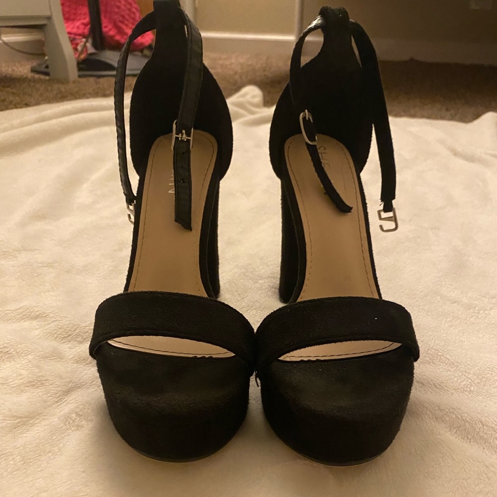SHEIN high heels